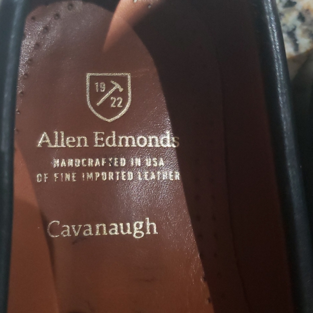 Allen edmonds dress shoes